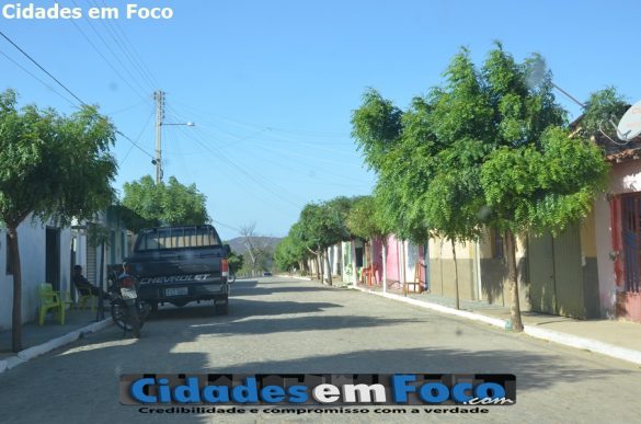Ruas já calçadas pela Prefeitura de Curral Novo do Piauí.