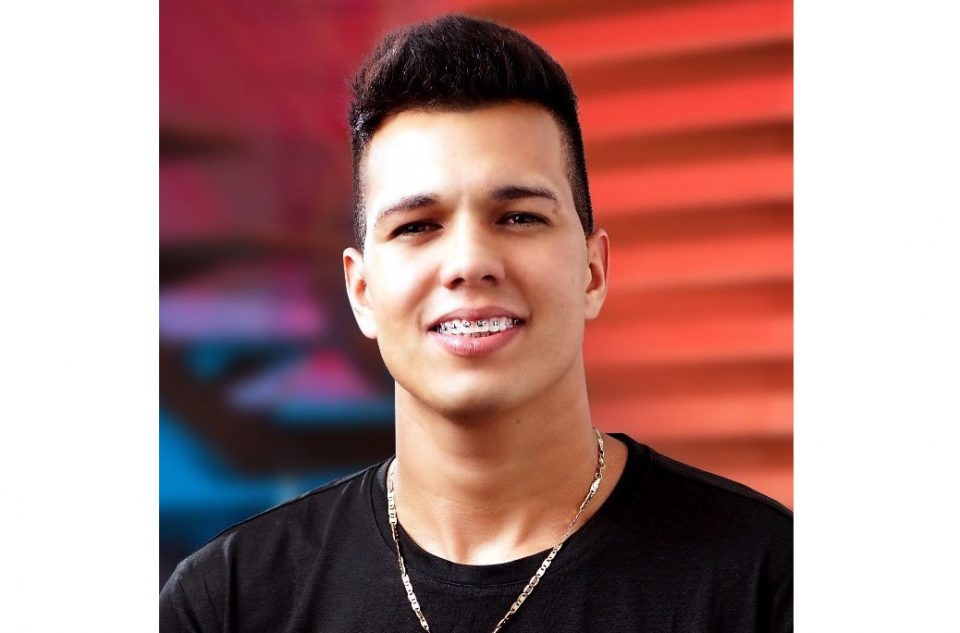 vitor fernandes a nova revela o musical do brasil vitor fernandes a nova revela o musical do brasil